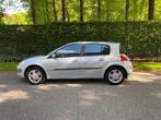 Renault Mégane 2.0-16V Automaat, Clima, Trekhaak, Nieuwe AP, 1998 cc, 135 pk, Gebruikt, 4 cilinders