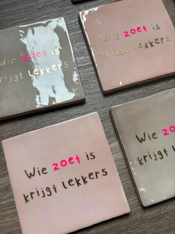 Rest partij sint kaarsen en tegeltjes, Huis en Inrichting, Woonaccessoires | Overige, Nieuw, Ophalen of Verzenden