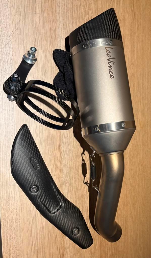 Leovince Pro einddemper met hitteschild, Motoren, Accessoires | Overige, Zo goed als nieuw, Ophalen of Verzenden