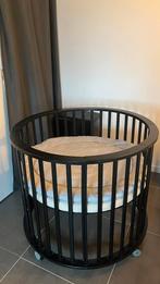 Zwarte baby box rond, Kinderen en Baby's, Boxen, Ophalen, Zo goed als nieuw, Rond, In hoogte verstelbaar