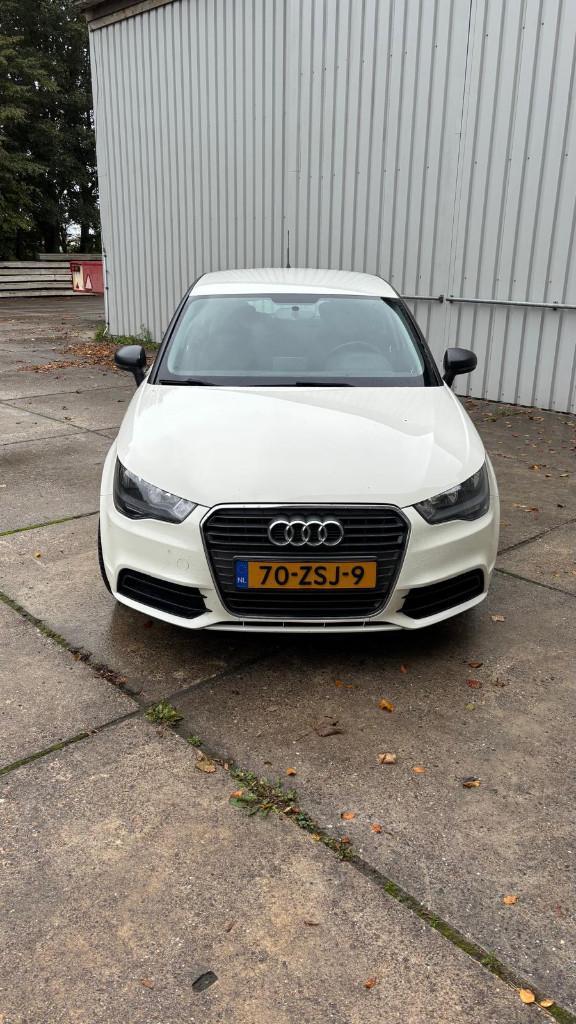 Audi A1 SPORTBACK 1.2 TFSI 2013 (Creme wit), Auto's, Audi, Particulier, A1, Airbags, Airconditioning, Bluetooth, Boordcomputer