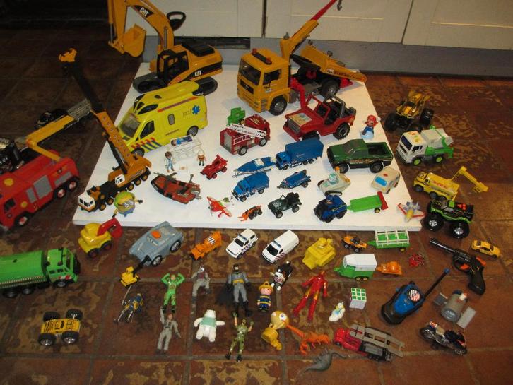 bruder kraan en vrachtwagen en andere voertuigen met geluid, Kinderen en Baby's, Speelgoed | Speelgoedvoertuigen, Gebruikt, Ophalen