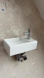 Fontein wc met kraan, Huis en Inrichting, Ophalen, Gebruikt, 25 tot 50 cm, Minder dan 100 cm