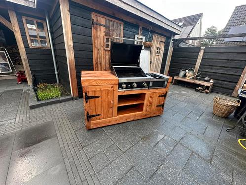 Te koop mooie buiten keuken, Tuin en Terras, Buitenkeukens, Zo goed als nieuw, Gas, Inbouw, Vrijstaand, Ophalen of Verzenden