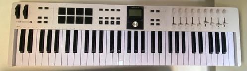 Arturia Keylab Essential 61 MK 3 White MIDI Controller, Muziek en Instrumenten, Midi-apparatuur, Zo goed als nieuw, Ophalen