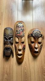 Drie maskers van hout, Ophalen of Verzenden