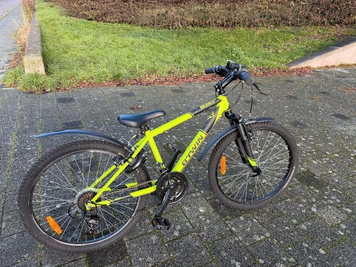 fiets Btwin Rockrider 500 Decathlon, 24 inch. Als nieuw, Fietsen en Brommers, Fietsen | Jongens, Zo goed als nieuw, 24 inch, Handrem