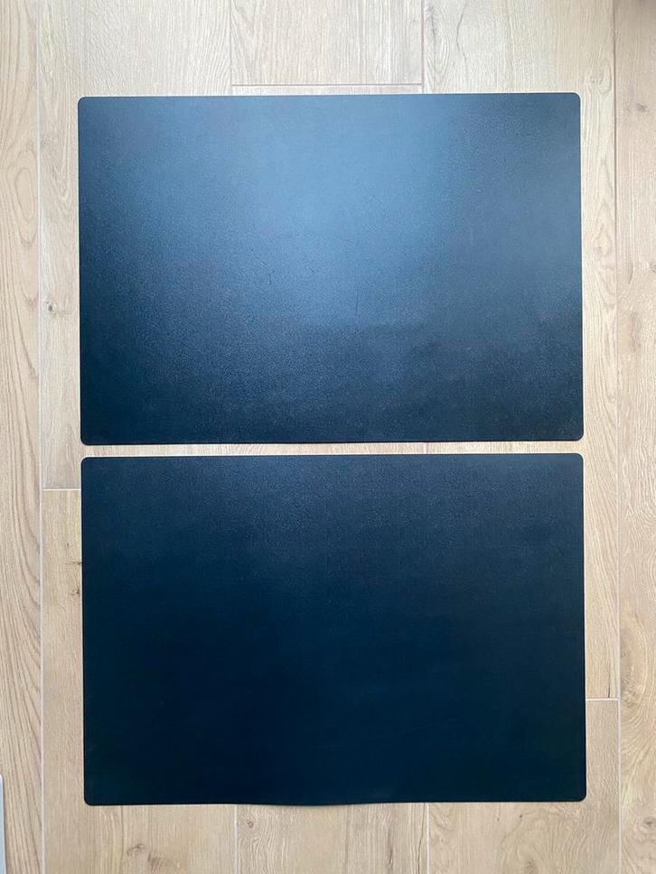 Bureaumat / onderlegger mat zwart - 2 stuks, Diversen, Bureau-accessoires, Zo goed als nieuw, Ophalen of Verzenden