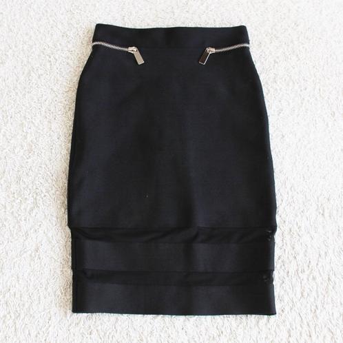 Prachtig SuperTrash Bandage Rokje (S) - 79 € 45,-, Kleding | Dames, Rokken, Zo goed als nieuw, Maat 36 (S), Zwart, Knielengte
