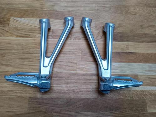 Honda CB 650 R passagiers voetsteunen voetsteun achter, Motoren, Onderdelen | Honda, Nieuw, Ophalen of Verzenden