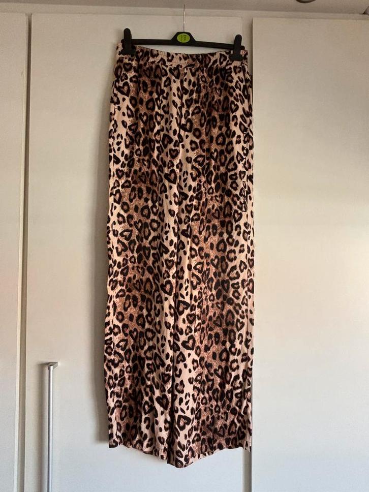 Alix the label leopard print broek maat m nieuw, Kleding | Dames, Broeken en Pantalons, Nieuw, Maat 38/40 (M), Bruin, Lang, Ophalen of Verzenden