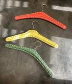 3 kledinghangers, vintage , retro, Caravans en Kamperen, Ophalen of Verzenden, Gebruikt