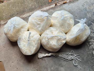 Grote partij nylon touw/koord - vlaggetjes maken! beschikbaar voor biedingen