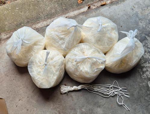 Grote partij nylon touw/koord - vlaggetjes maken!, Hobby en Vrije tijd, Knutselen, Nieuw, Materiaal, Ophalen of Verzenden