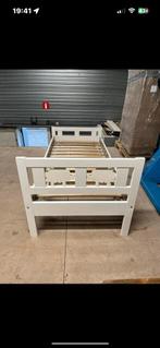 IKEA kinder bed wit, Kinderen en Baby's, Kinderkamer | Stapelbedden en Hoogslapers, Ophalen, Gebruikt, Overige typen
