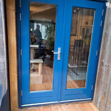 Aanbieding: Weekampdeurenset Type 4021 RAL6009 €1000,- beschikbaar voor biedingen