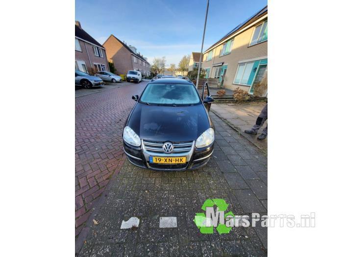 Motor van een Volkswagen Golf, Auto-onderdelen, Motor en Toebehoren, Volkswagen, Gebruikt, 3 maanden garantie, Ophalen of Verzenden
