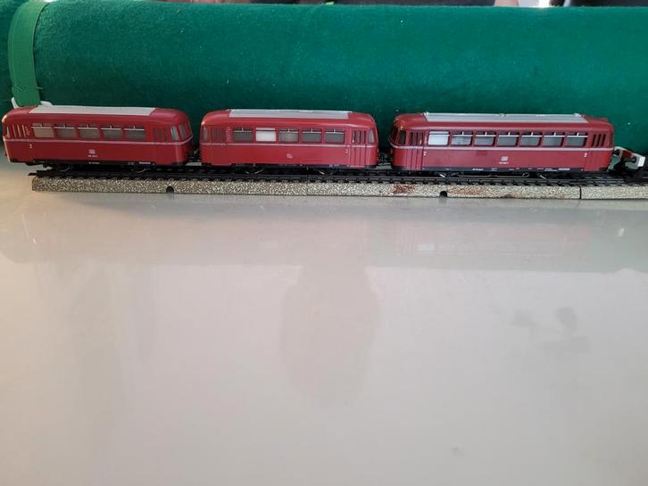 Marklin railbus met twee bijwagens, Hobby en Vrije tijd, Modeltreinen | H0, Gebruikt, Wagon, Wisselstroom, Märklin, Ophalen of Verzenden