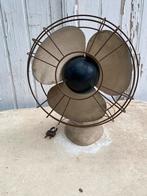 Vintage ventilator /waaier Hovan Industriële ventilator, Antiek en Kunst, Curiosa en Brocante, Ophalen of Verzenden