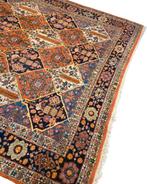 Groot Perzisch Tapijt Baktihari 355x260 wollen vloerkleed, Info@rugsandcarpets.nl, De Handelmaatschappij, 200 cm of meer, Zo goed als nieuw