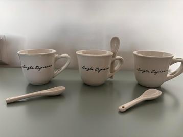 Voor de ware koffieliefhebber: Riviera Maison espressokopjes beschikbaar voor biedingen