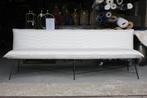 Luxe lange eetkamerbank Vidar Jess metaal stof naturel 290cm