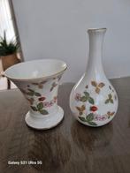 Wedgwood WILD STRAWBERRY vazen, Ophalen of Verzenden