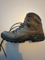Lowa bergschoenen mt 42,5, Ophalen of Verzenden, Zo goed als nieuw, Schoenen