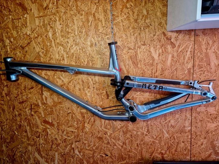 Commencal Meta 29 XL, FRAMESET, Fietsen en Brommers, Fietsaccessoires | Bagagedragers, Gebruikt, Ophalen of Verzenden