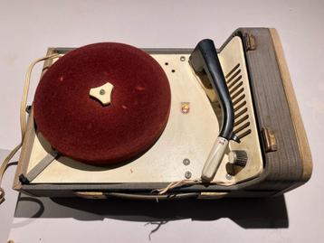 Antieke Platenspeler Philips 1958 beschikbaar voor biedingen
