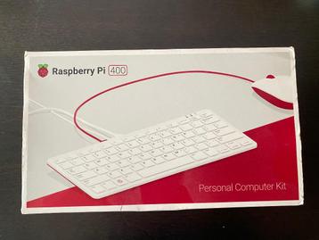 Raspberry Pi 400 Kit Tweedehands – Amper Gebruikt, Compleet! beschikbaar voor biedingen