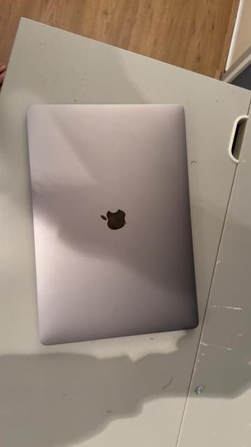 MacBook Pro 2019 - Goed Onderhouden! beschikbaar voor biedingen