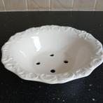 Fruittest van porselein met sierlijke decoraties, Ophalen of Verzenden
