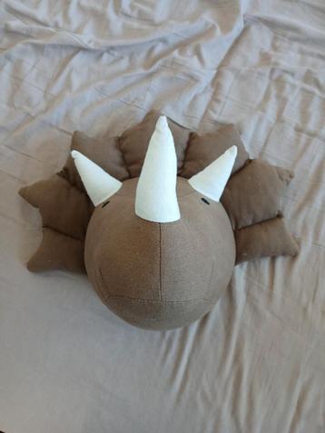 neushoorn knuffel beschikbaar voor biedingen