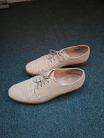 Gabor dames veterschoenen, maat 38, beige van kleur, Kleding | Dames, Schoenen, Ophalen of Verzenden, Zo goed als nieuw, Beige