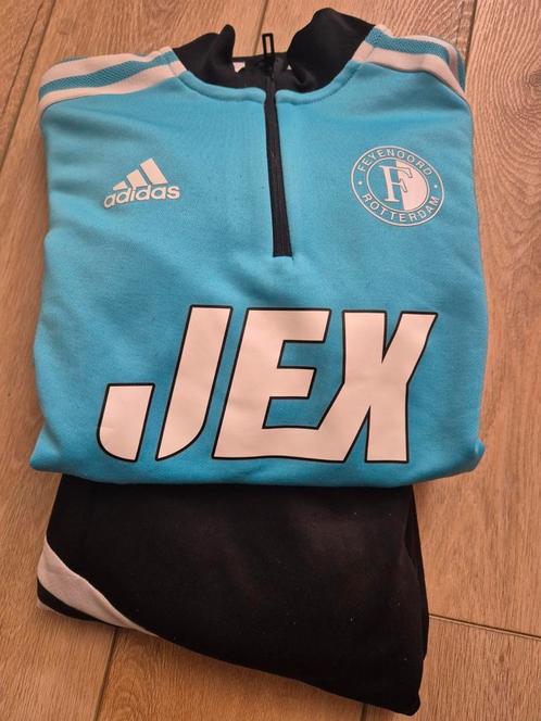 Feyenoord trainingspak 2022/2023, Sport en Fitness, Voetbal, Zo goed als nieuw, Trainingspak, Maat XS of kleiner, Ophalen of Verzenden