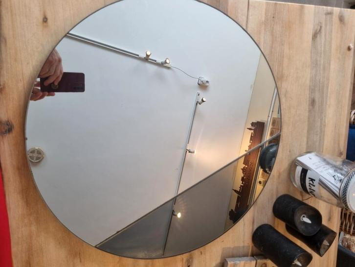 Knudt Spiegel - Handgemaakt, Showmodel, Huis en Inrichting, Woonaccessoires | Spiegels, Nieuw, 50 tot 75 cm, Rond, Ophalen