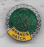 EMAILE PRACHTIGE BRANDS HATCH BROCHE SPELD, Ophalen of Verzenden, Gebruikt, Merk, Speldje of Pin