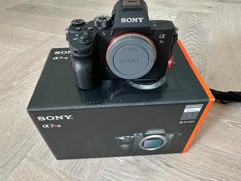 Sony A7R III body 2695 clicks, Audio, Tv en Foto, Fotocamera's Digitaal, Zo goed als nieuw, Compact, Sony, Geen optische zoom