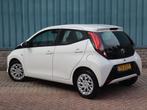 Toyota Aygo 1.0 VVT-i x-play | LAGE KM-STAND | CARPLAY/ANDRO, Auto's, Toyota, Stof, Gebruikt, Euro 6, 4 stoelen