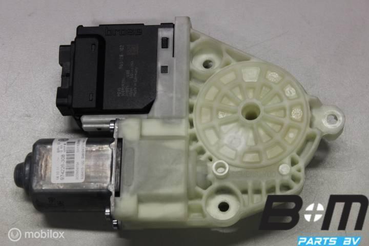 Raammotor rechter voordeur Passat 3C0959704, Auto-onderdelen, Interieur en Bekleding, Gebruikt