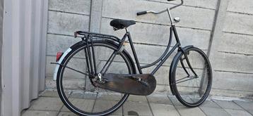 omafiets beschikbaar voor biedingen
