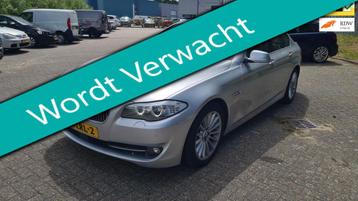 BMW 5-serie 528i High Executive 260pk 1e eig. Leder Navi Sch beschikbaar voor biedingen