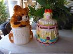 2 leuke grote koekjes potten cookiejars beer en taart, Ophalen, Zo goed als nieuw, Overige stijlen, Overige typen