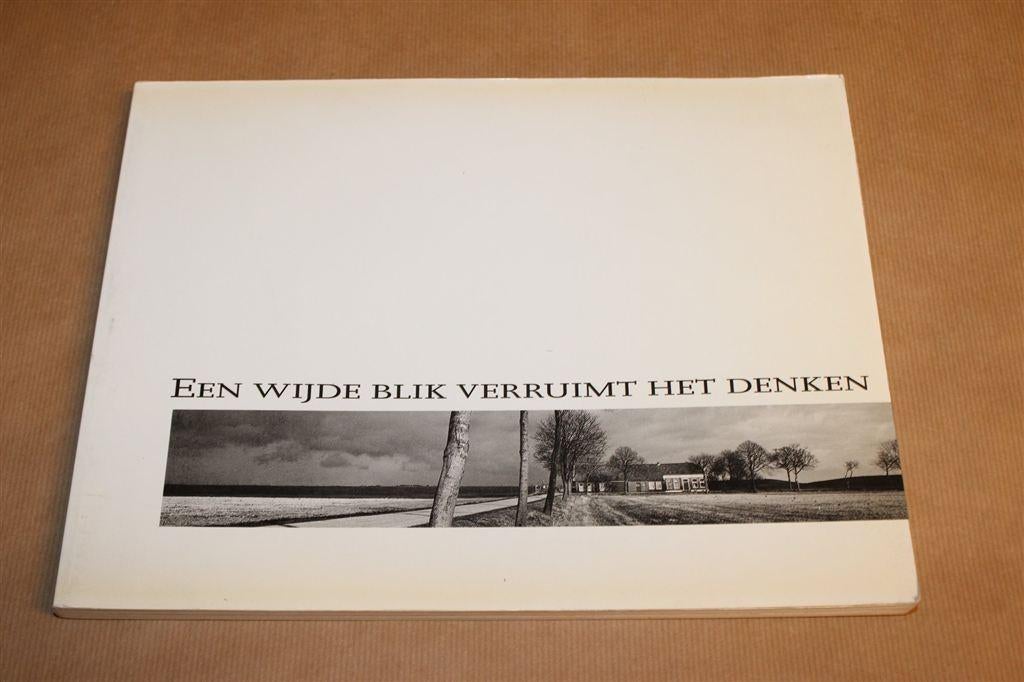 Een Wijde Blik Verruimt het Denken — GADO Jubileumboek, Ophalen of Verzenden, Gelezen