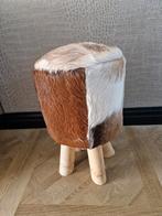 Geitenhuid krukje geitenvacht teakhout teak houten kruk., Ophalen, Minder dan 50 cm, Rond, Minder dan 50 cm
