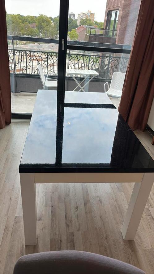 Zwarte eettafel met witte poten, Huis en Inrichting, Tafels | Eettafels, Gebruikt, 50 tot 100 cm, 150 tot 200 cm, Vijf personen of meer