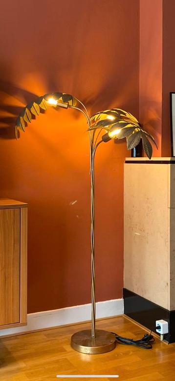 Vloerlamp By-Boo beschikbaar voor biedingen