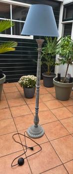 Staande lamp. Ca.160cm hoog., Huis en Inrichting, Lampen | Vloerlampen, Ophalen, Zo goed als nieuw, 150 tot 200 cm