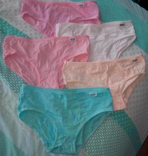 5 nieuwe katoenen onderbroekjes maat: s/m., Kleding | Dames, Overige Dameskleding, Zo goed als nieuw, Ophalen of Verzenden